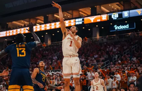 Disu short-corner jumper follow-thru