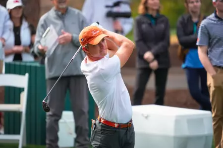 Nathan Petronzio tee shot