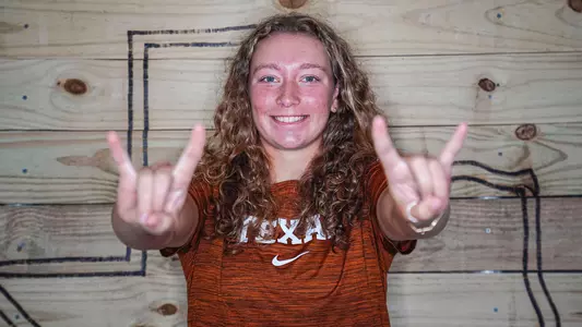 Ashton Bowers signee 022924