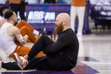 Cory Schlesinger pre-game work