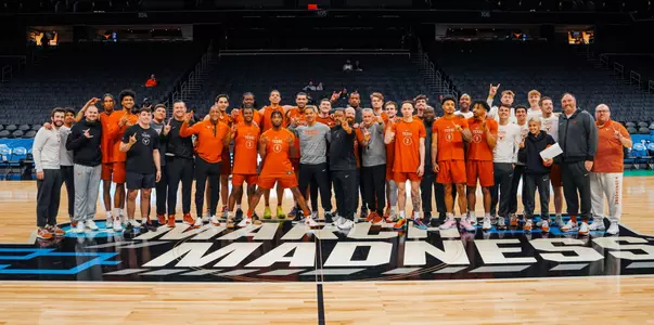 2023-24 team at NCAA open practice