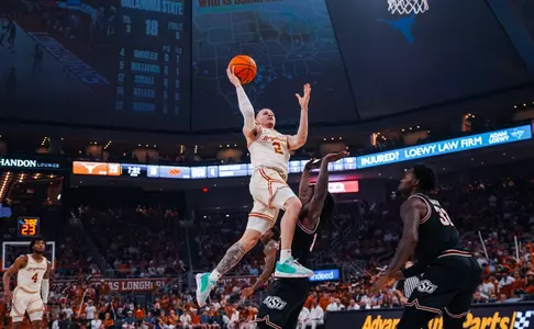 Chendall Weaver layup