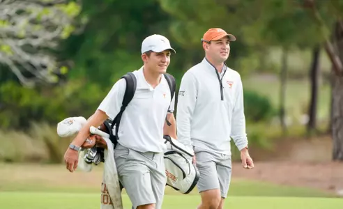 Christiaan Maas walking with Erik Henson