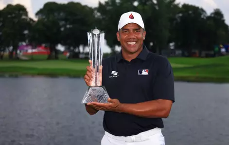 BLAINE, MINNESOTA - JULY 28: Jhonattan Vegas of Venezuela poses with the winner’s trophy after the final round of the 3M Open at TPC Twin Cities on July 28, 2024 in Blaine, Minnesota. (Photo by Mike Ehrmann/Getty Images)