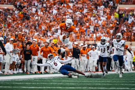 TE Gunnar Helm vs. UTSA