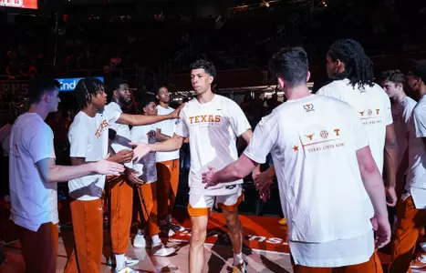 Kadin Shedrick pre-game intro