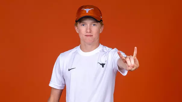 Jeremiah Braswell signing 111225