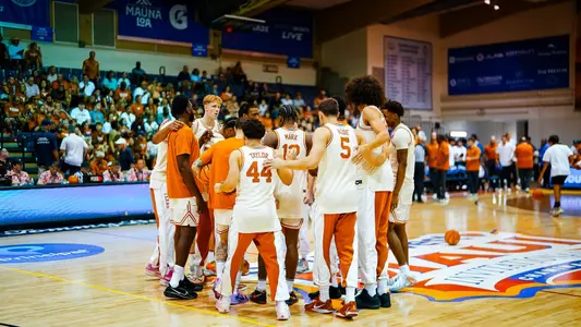 team huddle pregame vs Arizona State