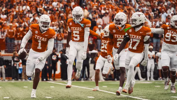 Defense celebration vs. Vanderbilt 2025