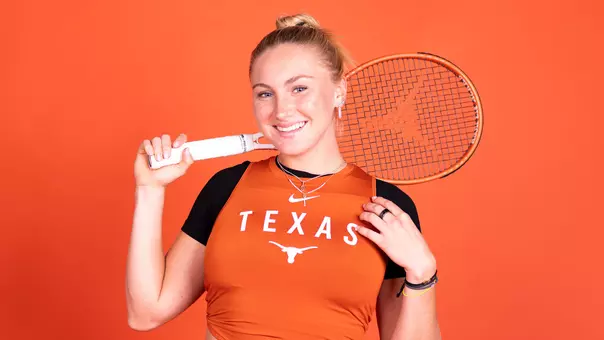 Anastasia Abbagnato signing 121525