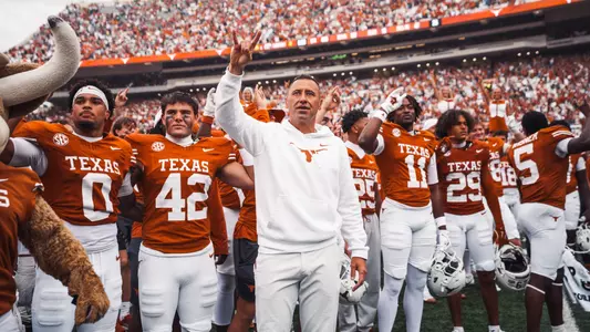 Sark and team post Vanderbilt on Nov. 1