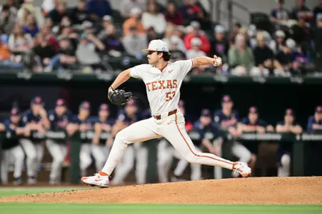 Luke-Harrison-Pitching