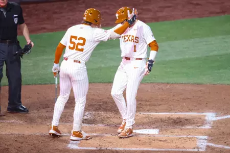 Jalin-Flores-Home-Run-Celebration