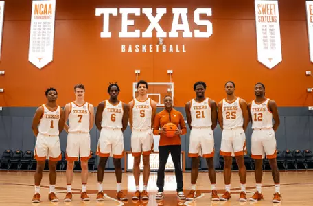 Texas mbb Senior Day 2025