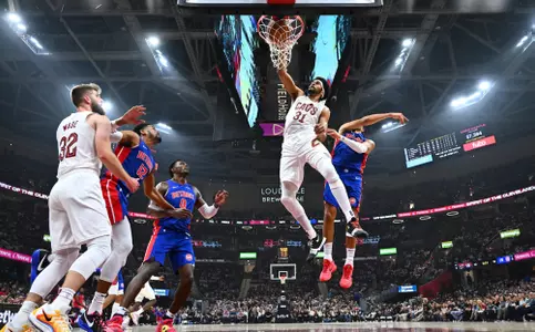 Jarrett Allen dunk (courtesy Jason Miller,