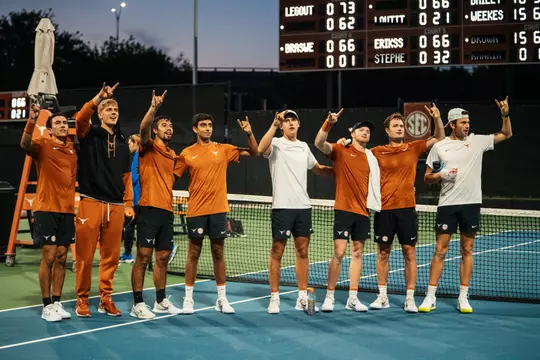 Eyes of Texas after UK