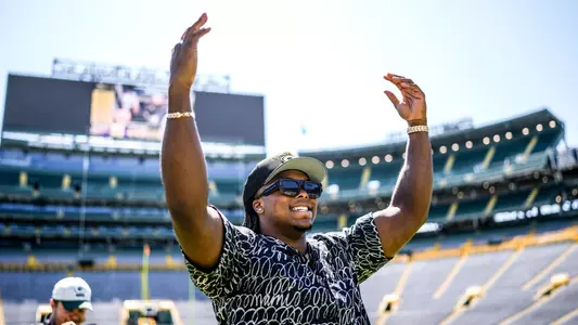 Barryn Sorrell at Lambeau Field
