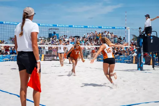 Emma Grace Robertson/Katie Hashman clinch NCAA First Round win