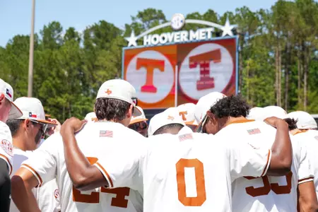 Team-Huddle-Pregame