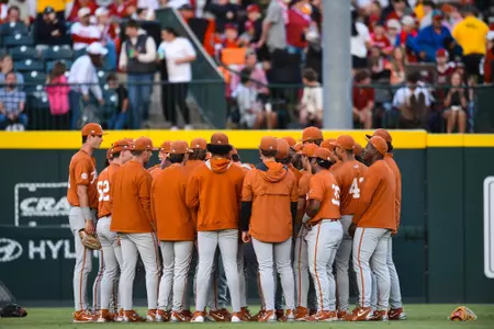 Team-Huddle