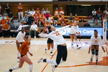 Devin Kahahwai Orange & White