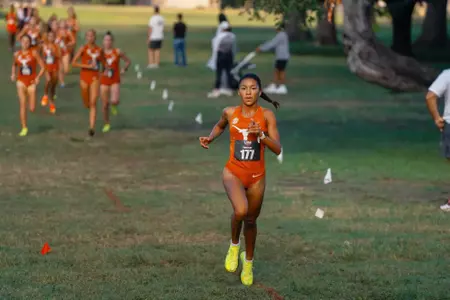 Elizabeth Pickett wins 5k IUW