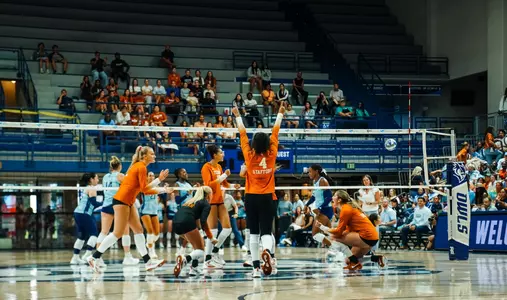 VB Celebrating at Ricw