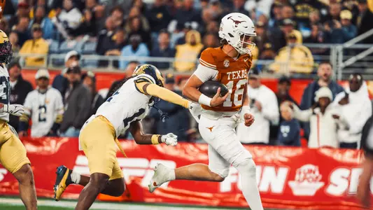 Arch Manning vs. Michigan 2025