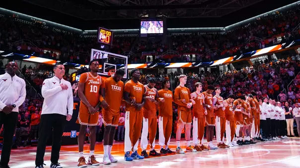 texas mbb during anthem lineup at Tennessee
