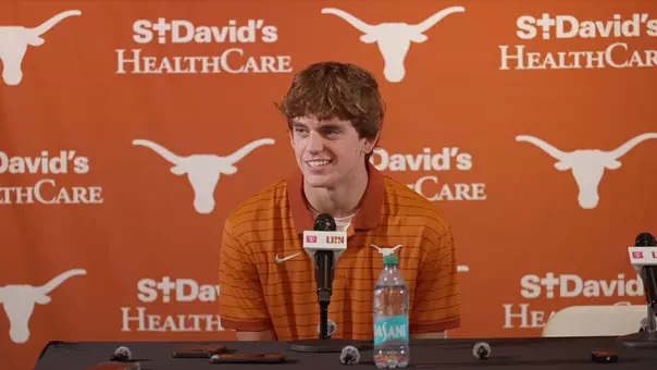 Arch Manning 2026 media availbility