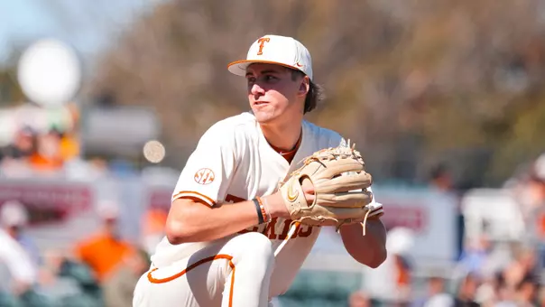 Dylan Volantis Pitching