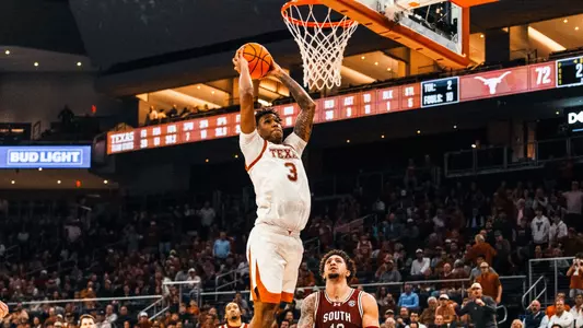 Dailyn Swain dunk vs South Carolina