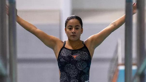 Alejandra Estudillo Diving