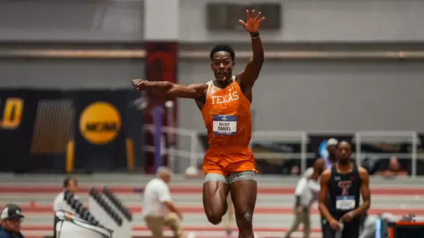 kelsey Daniel triple jump bronze