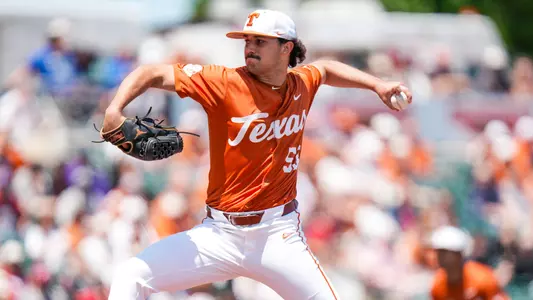 Luke-Harrison-Pitching