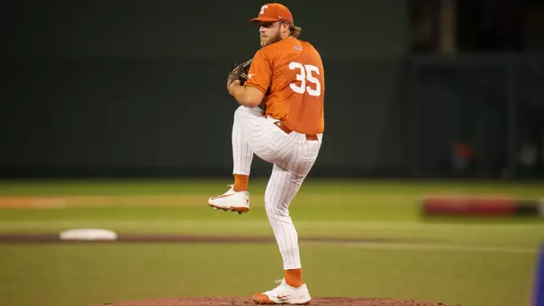 Sam Cozart Pitching