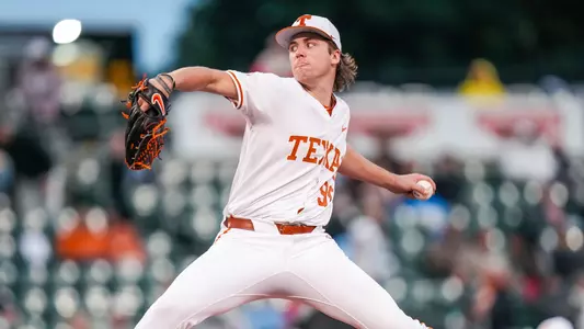 Dylan Volantis Pitching