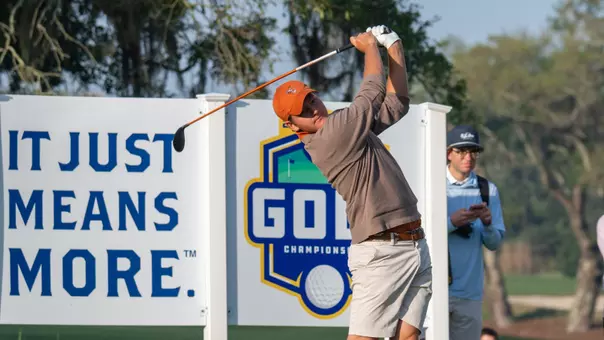 Daniel Bennett tee shot at SEC Championship