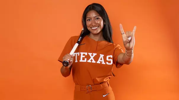 Isa Torres commitment photo