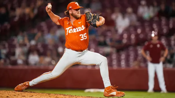 Sam Cozart Pitching