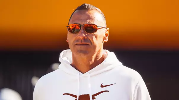Steve Sarkisian in game shot 2025