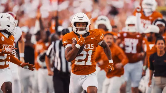 Ryan Niblett vs. Oklahoma 2025