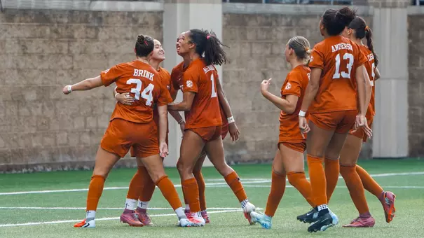 Amalia Villarreal Goal Celebration -- Pitt