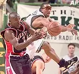 Cory Carr (AP Photo).