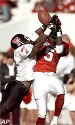 Anthony Malbrough breaks up<br>a pass intended for<br>Oklahoma WR Ahmed Kabba.