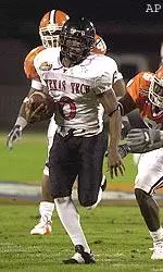 Nehemiah Glover and the rest of the 2003 Red Raider football team will sign autographs Sat., Aug. 16, at Jones SBC Stadium.