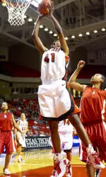 Photo Courtesy: Michael Strong/Picture Mann Photos - LaToya Davis chipped in 12 points to help Texas Tech to a 68-47 victory over Everyone's Internet.