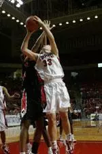 Jolee Ayers-Curry scored a season-high 16 points in the win.