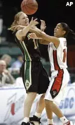 Erin Grant pressures Baylor's Jessika Stratton during the first half.