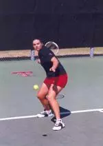 Tara Browning advances to the final match in singles action.